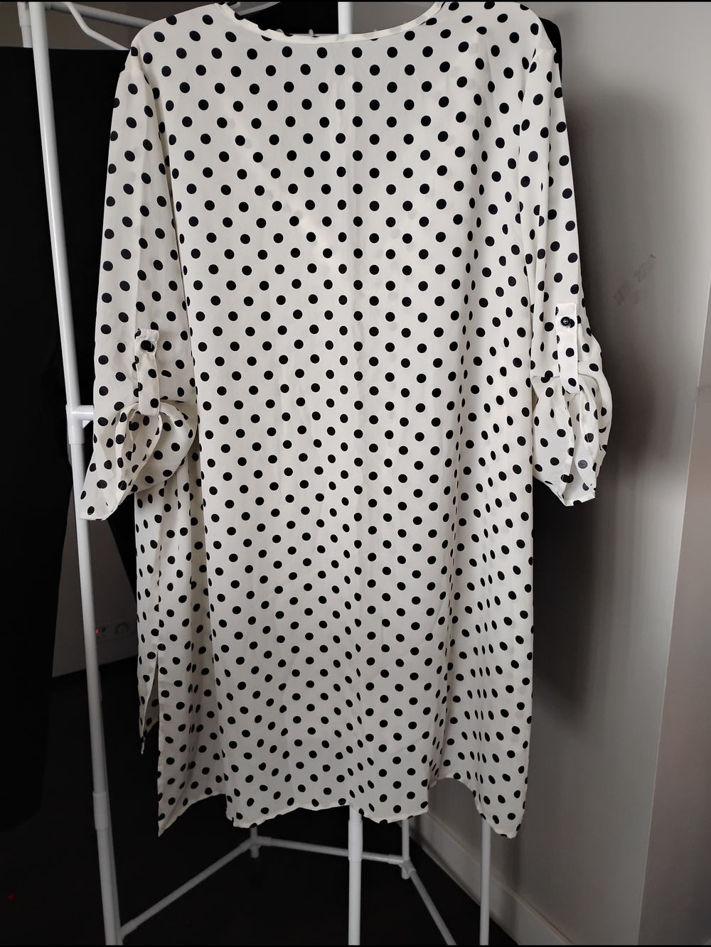 Penningtons Women White/ Black Split Neck Apricot Polka Dot 3/4 Sleeve Tunic Top - Picture 3 of 7